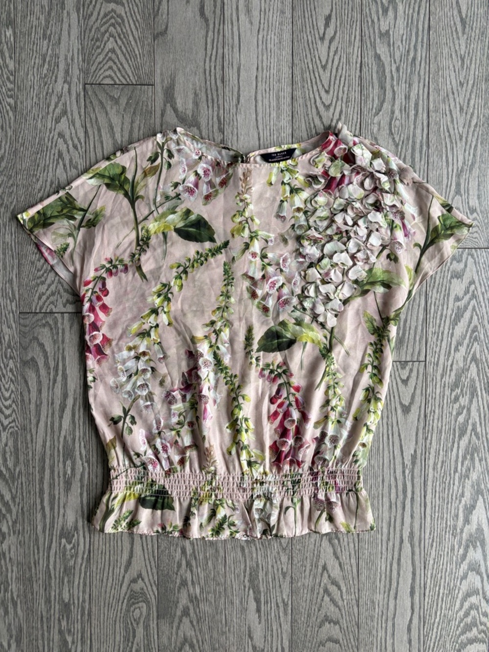 Ted Baker Silk Top🌟